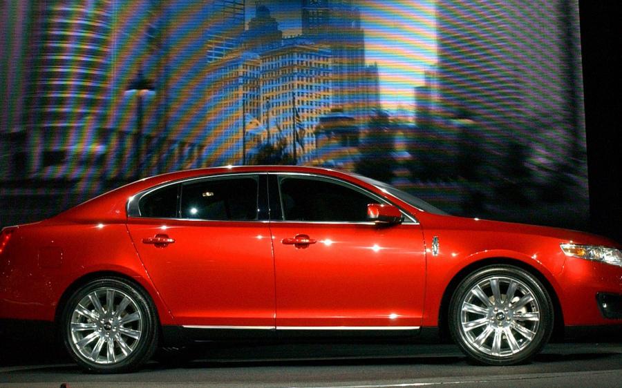  Lincoln MKS 2008 года  (фото 140 из 284)